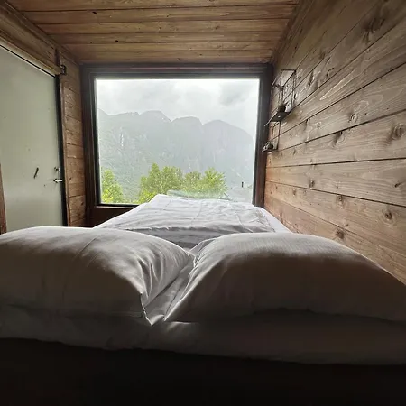 Kjerag Tiny Деревянный коттедж